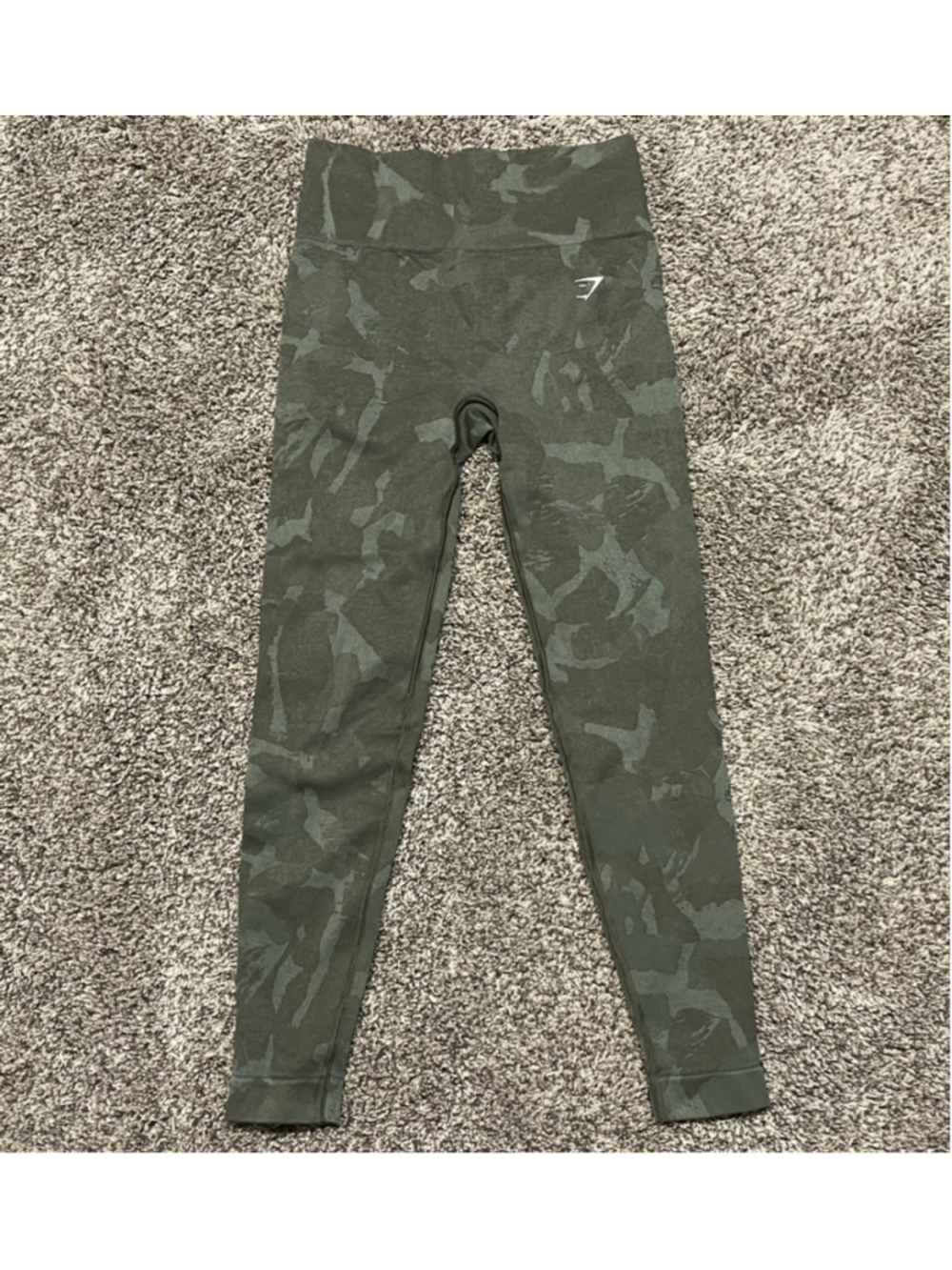 Gymshark Women’s Adapt Camo Compression Leggings, Approx Size XS, EUC